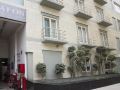 avalon-courtyard