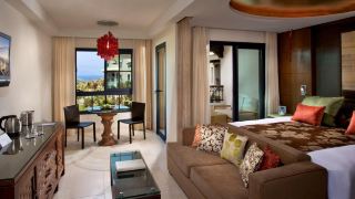 red-level-at-gran-melia-palacio-de-isora-adults-only