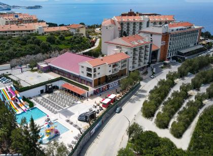 Ramada Hotel & Suites by Wyndham Kusadasi