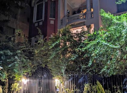 レイラ ホステル