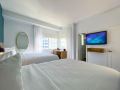 marseilles-beachfront-hotel