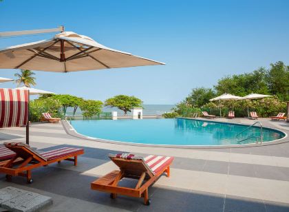 Radisson Blu Okoume Palace Hotel