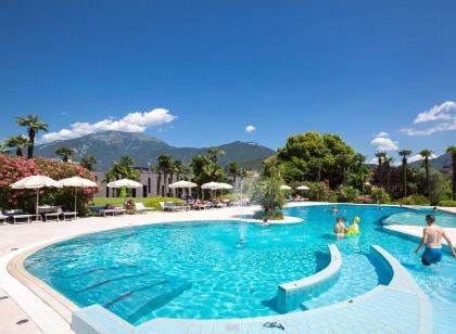 Astoria Resort