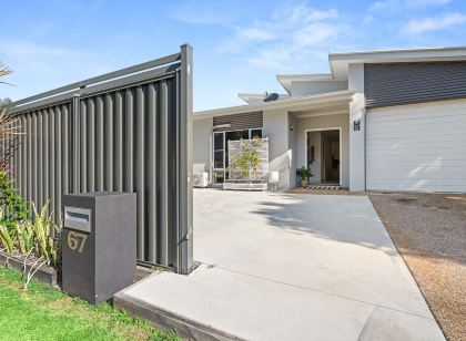 Coastal 4-bed Retreat With Pool in Toogoom