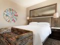embassy-suites-by-hilton-minneapolis-downtown-hotel