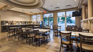 best-western-plus-travel-hotel-toronto-airport