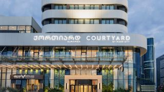 courtyard-batumi