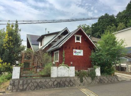 靈魂山區木屋郊外小屋