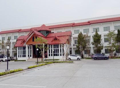 โรงแรมศิลาหยกแกรนด์