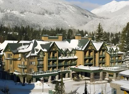 Pinnacle Hotel Whistler