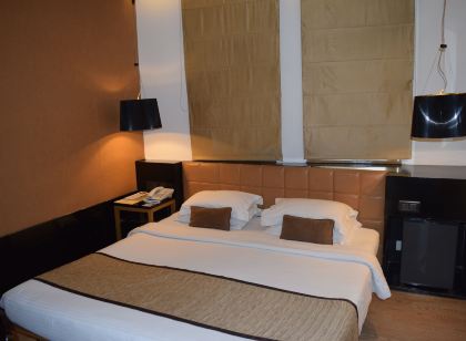 Hotel Palace Heights