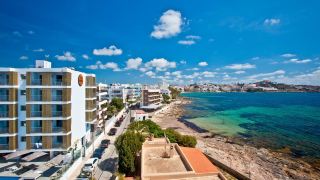 ryans-ibiza-apartments-only-adults