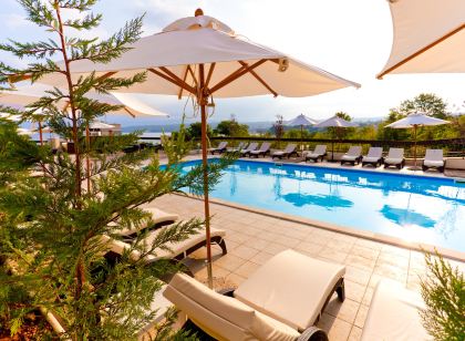 Blue Waves Resort
