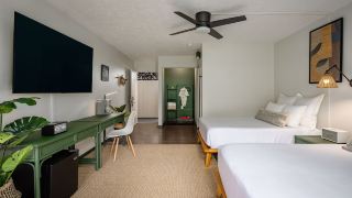 kona-seaside-hotel