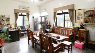 renyitan-cozy-bed-and-breakfast-chiayi