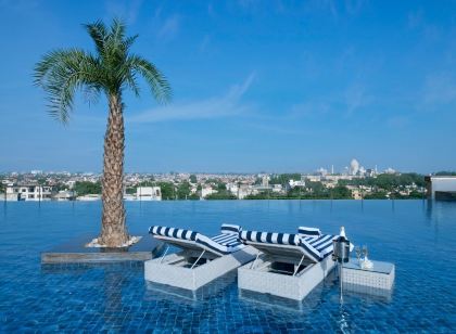 Taj Hotel & Convention Centre, Agra
