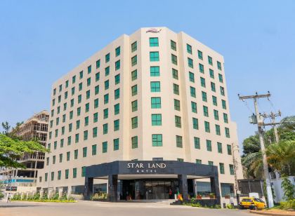 Star Land Hotel Bastos