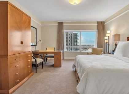 Four Seasons hotel 2bedroom suite