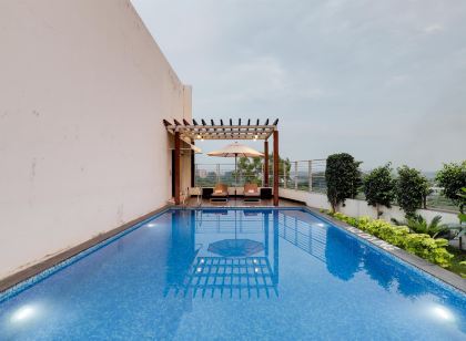 Lemon Tree Hotel Chandigarh