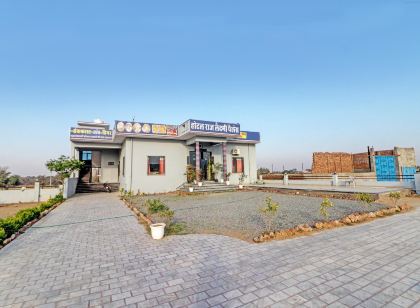 OYO Raj Laxmi Hotal Kuchaman City