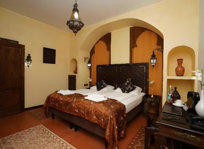 Hotel Villa Oriental & Restaurant