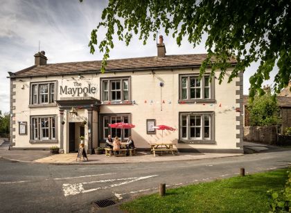 Maypole Inn