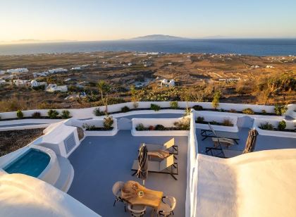 Sun Angelos Oia - Luxury Cave Suites