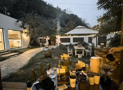 Muyuguanshan Homestay