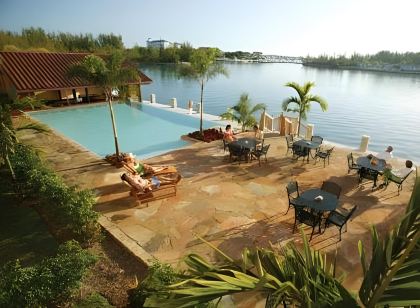 Pelican Bay Hotel