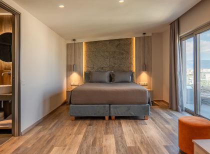 Wellnest Hotel
