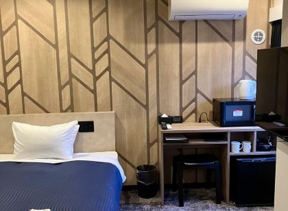 HOTEL LiVEMAX BUDGET Yokohama Kannai