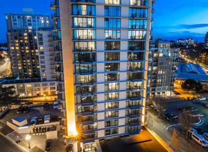 維多利亞希爾頓逸林套房飯店