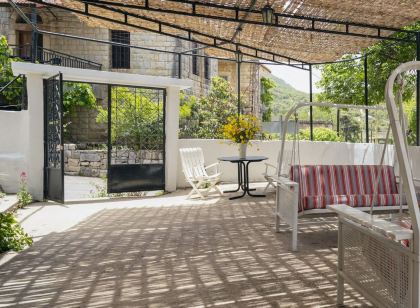 Beit El Hana