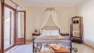 epavlis-hotel-and-spa