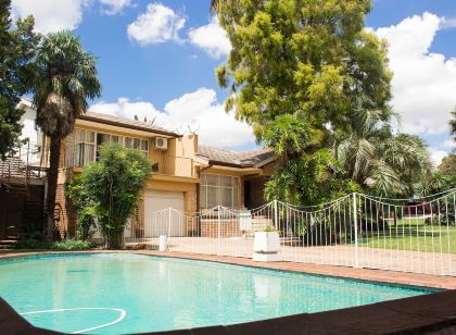 Gemstone Guest House