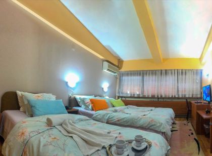 Room in Guest Room - Hotel Square Macedonia