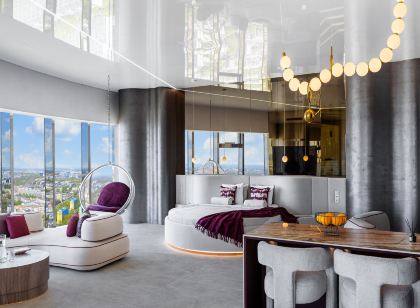 Apartamenty Sky Tower z Jakuzzi Przy Oknie by Bqqk