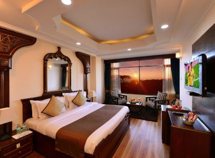 西姆拉亞詩安那克拉克斯旅館