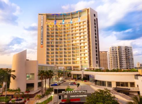 Krystal Urban Cancun & Beach Club