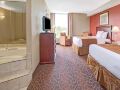 ramada-by-wyndham-niagara-falls-fallsview