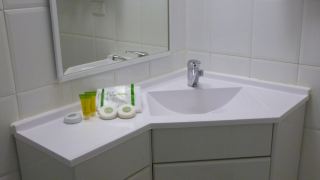 ensenada-motor-inn-and-suites