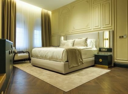 Sur Royal's Hotel