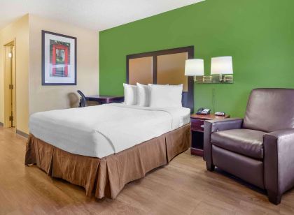 Extended Stay America Select Suites - Roanoke - Airport