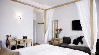 eyja-guldsmeden-hotel