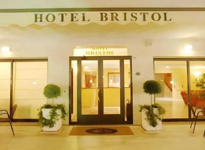 Hotel Bristol