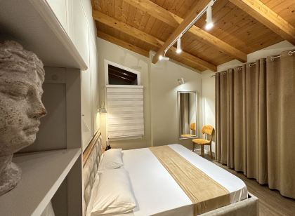 Arial Penthouse Suites