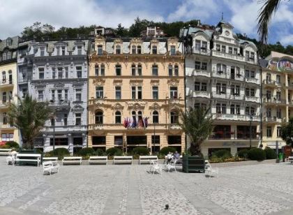 Astoria Hotel & Medical Spa