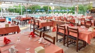 anita-noch-hotel