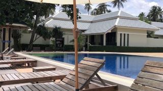 wis-beach-khanom