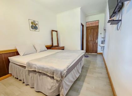 RedDoorz Near Pasar Cipanas